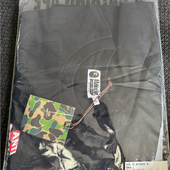 BAPE X ASSC TEE #2 M New with tags size Large - Picture 5 of 7